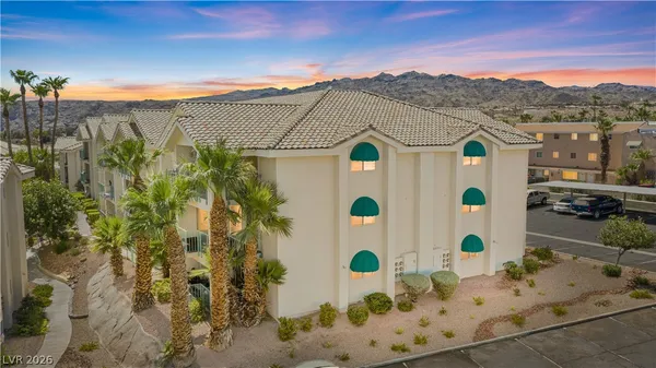 $134,900 | 3550 Bay Sands Drive, Unit 2015, Laughlin, NV 89029