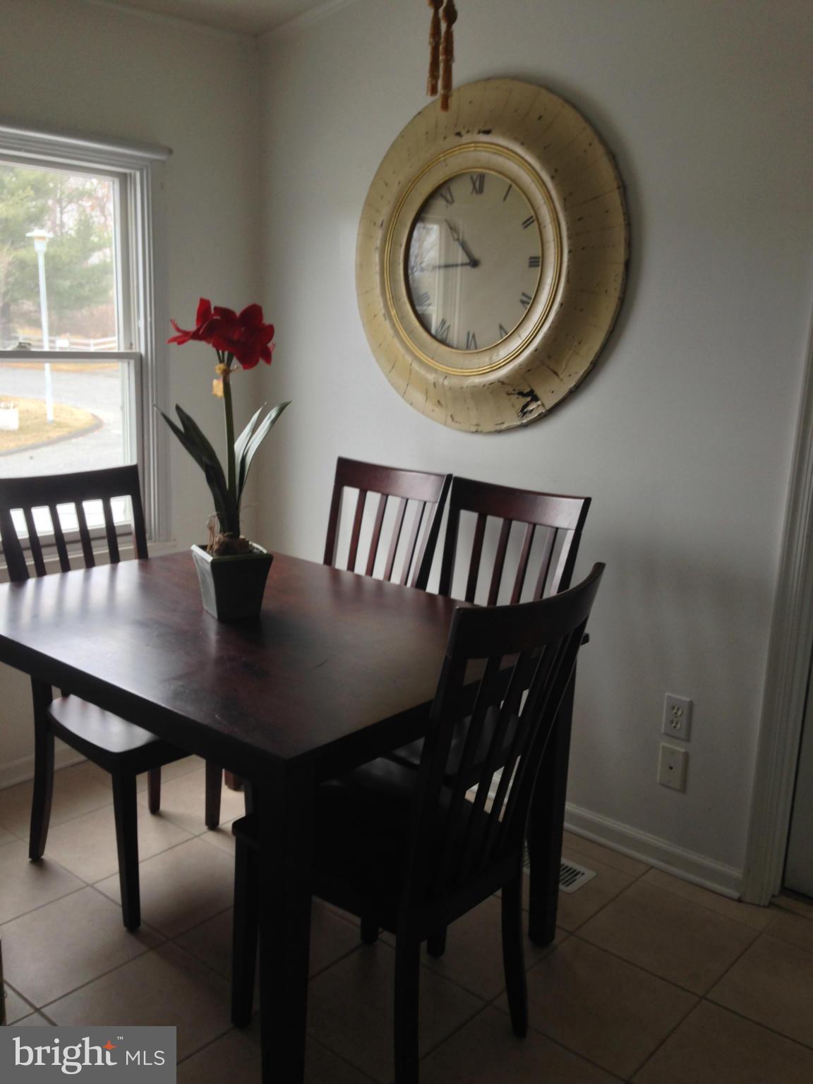 140 Rodeo Middle River Middle River, MD 21220 - Photo 7 of 11 Dining Room