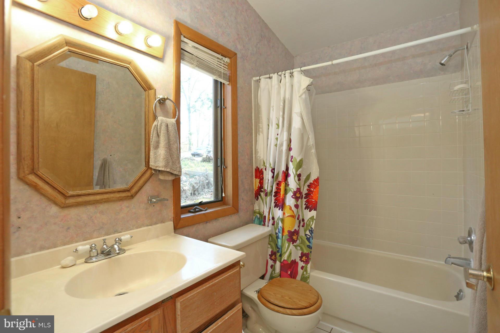3311 Cool Spring Road Hyattsville, MD 20783 - Photo 14 of 30 Bath