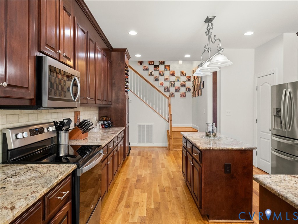 12713 Erinton Terrace Chesterfield, VA 23838 - Photo 21 of 79