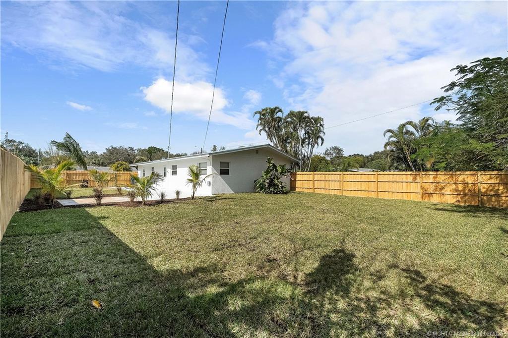 901 East Madison Avenue Stuart, FL 34996 - Photo 38 of 51