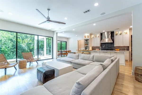 $12,500 | 655 Kessler Reserve Court, Dallas, TX 75208