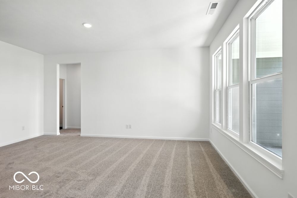 11019 Dressage Way Indianapolis, IN 46239 - Photo 5 of 48