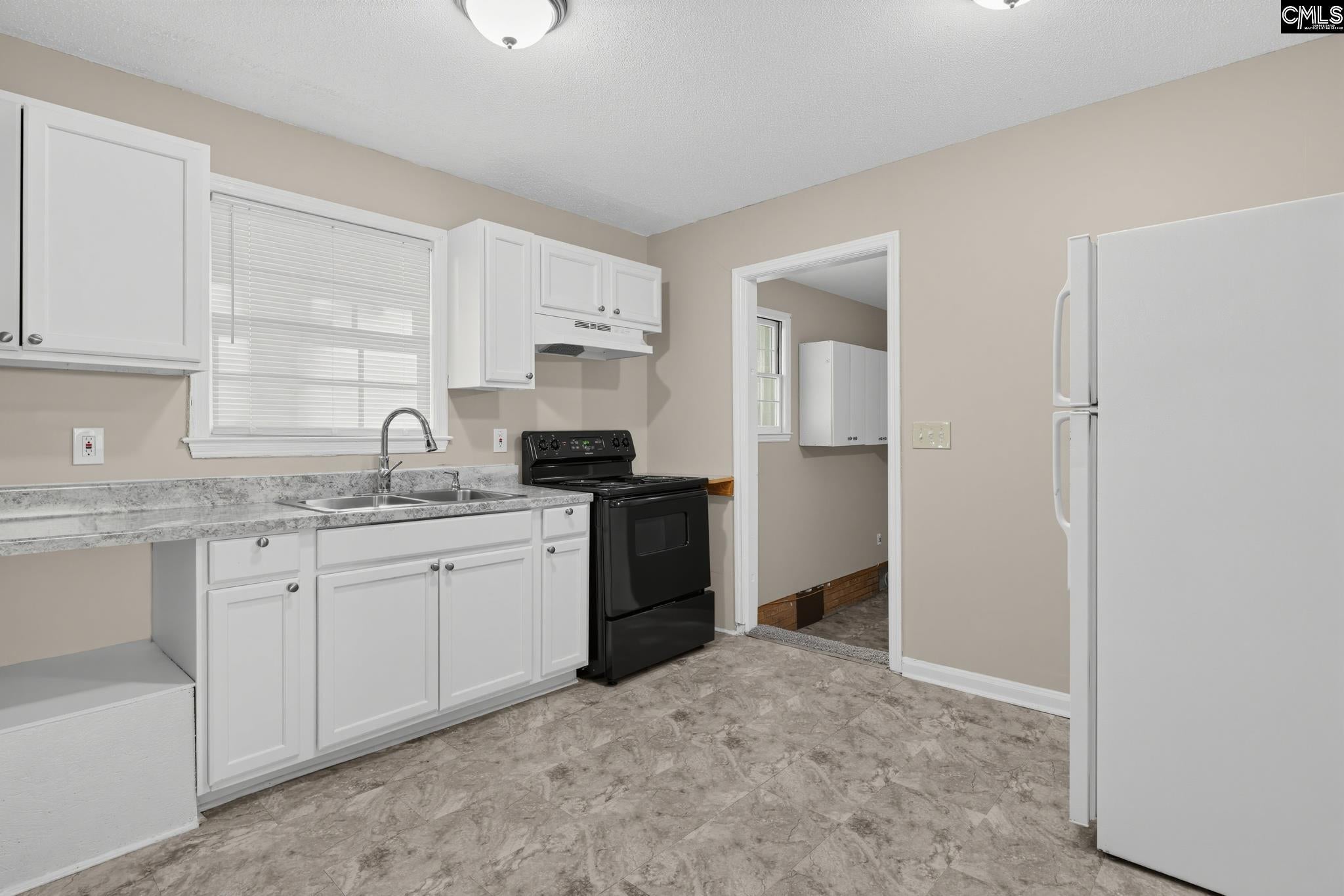 1824 Emerald Valley Road Columbia, SC 29210 - Photo 17 of 37 Gallery Image 17