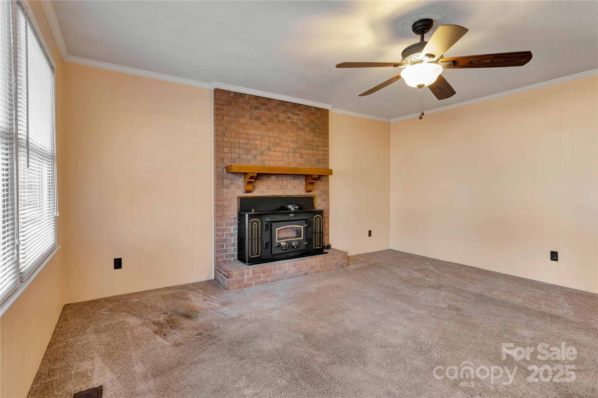 701 Robinson-Clemmer Road Dallas, NC 28034 - Photo 3 of 21 Gallery Image 3