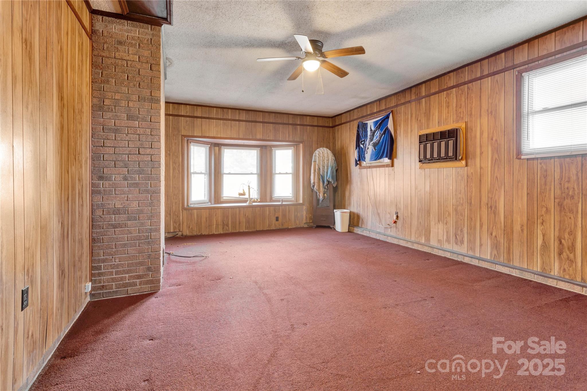 701 Robinson-Clemmer Road Dallas, NC 28034 - Photo 7 of 21 Gallery Image 7