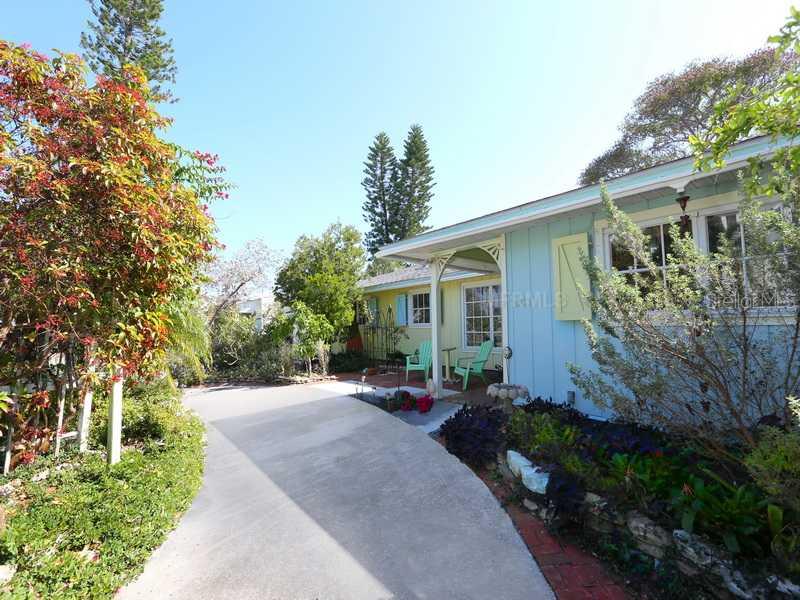503 65th Street Holmes Beach, FL 34217 - Photo 1 of 1 Exterior Front