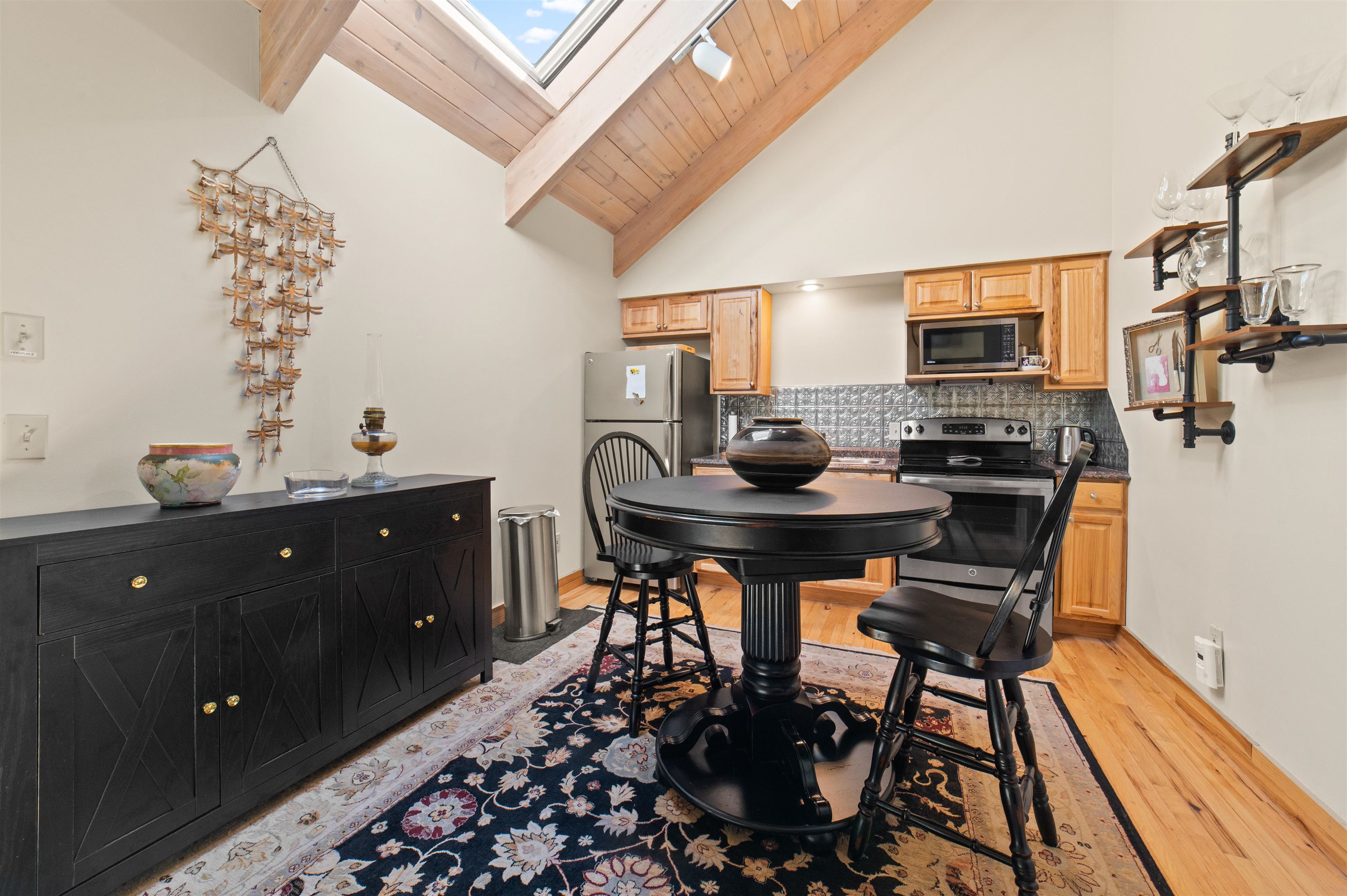 592 Osprey Lane Lewiston, MI 49756 - Photo 5 of 24 1947198-c67d4fc1-a0a0-4af7-bdfb-9068607af1b6.JPG