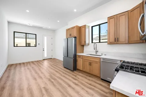 $2,599,000 | 5954 Simpson Avenue, Los Angeles, CA 91607