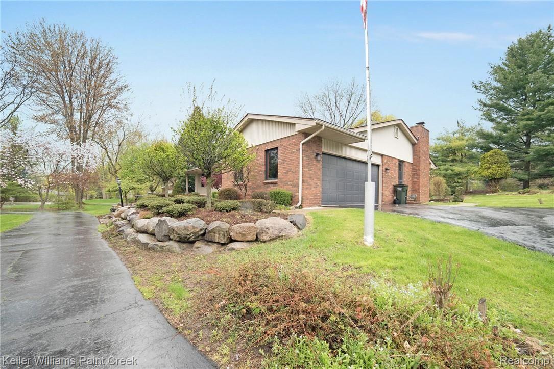 2778 Hillendale Drive Rochester, MI 48309 - Photo 3 of 31 DSC_7528.jpg
