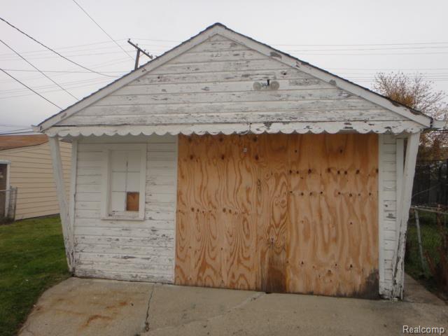 8650 Trinity Street Detroit, MI 48228 - Photo 13 of 13 DSC00726.JPG