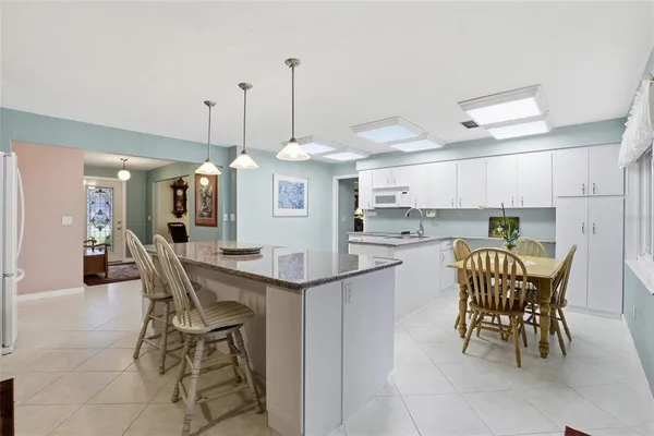 $465,000 | 2921 Northwest 30th Terrace, Gainesville, FL 32605
