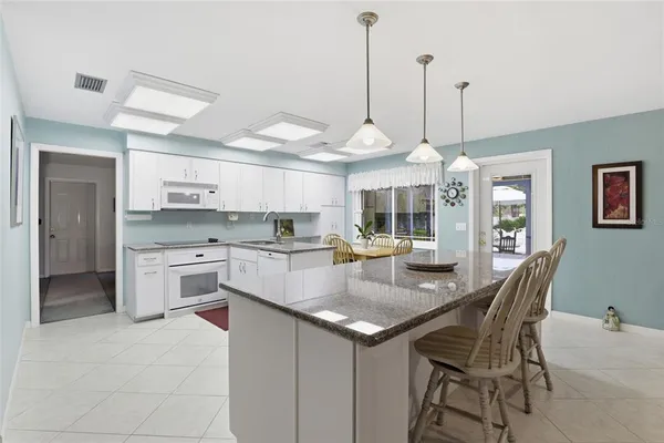 $465,000 | 2921 Northwest 30th Terrace, Gainesville, FL 32605