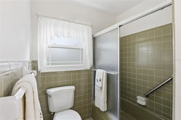 $465,000 | 2921 Northwest 30th Terrace, Gainesville, FL 32605