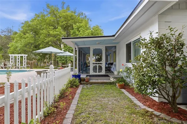 $465,000 | 2921 Northwest 30th Terrace, Gainesville, FL 32605