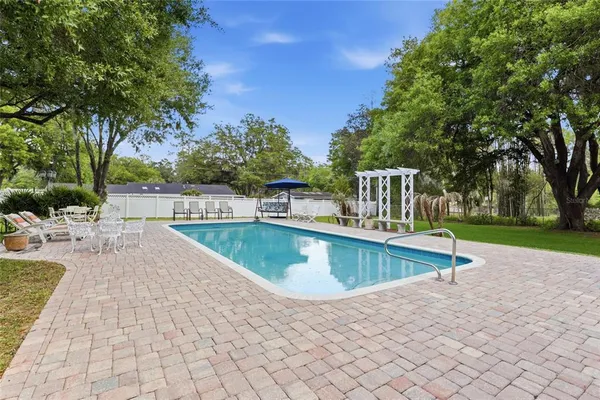 $465,000 | 2921 Northwest 30th Terrace, Gainesville, FL 32605