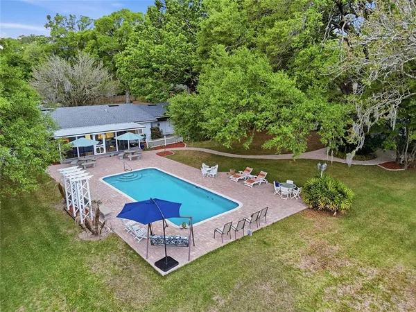 $465,000 | 2921 Northwest 30th Terrace, Gainesville, FL 32605
