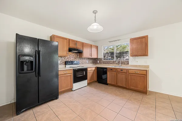 $219,998 | 5415 Burgate Farm, San Antonio, TX 78228