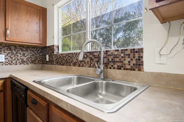 $219,998 | 5415 Burgate Farm, San Antonio, TX 78228
