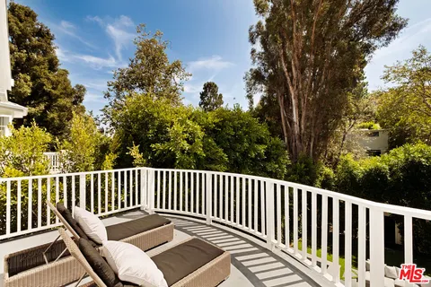 $5,995,000 | 867 Wellesley Avenue, Los Angeles, CA 90049