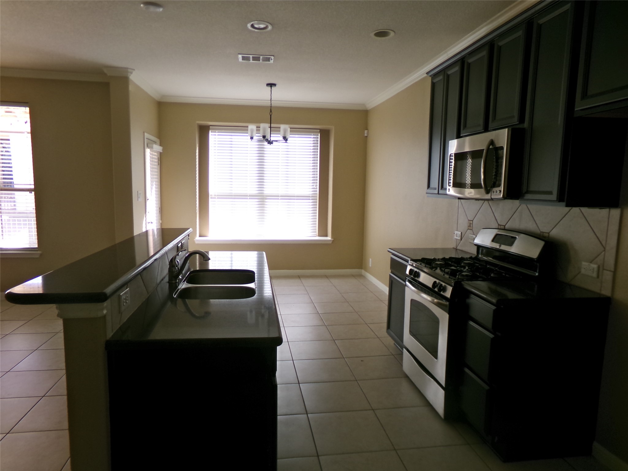 14001 Avery Ranch Boulevard, Unit 2103 Austin, TX 78717 - Photo 4 of 21