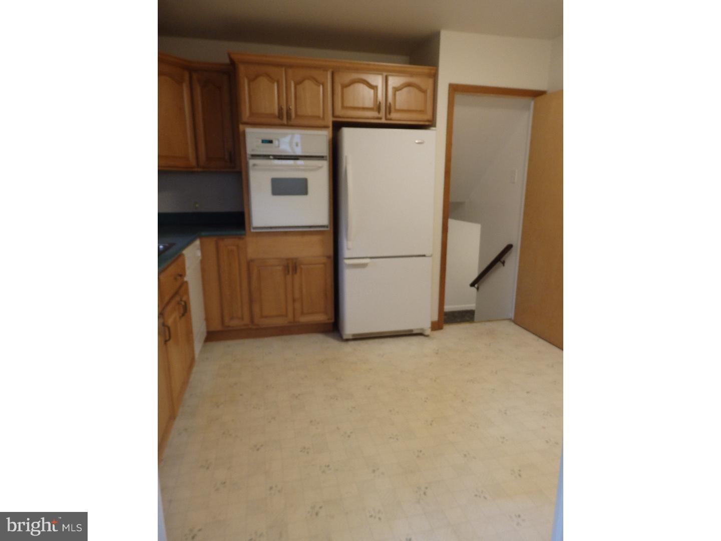 66 Schoolhouse Road Chalfont, PA 18914 - Photo 6 of 19 Kitchen