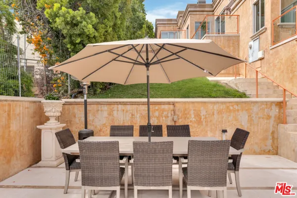 a kitchen with a washer and dryer