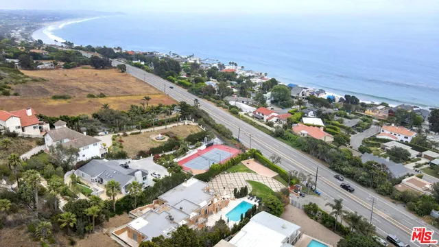 $29,000 | 31739 Pacific Coast Highway, Malibu, CA 90265