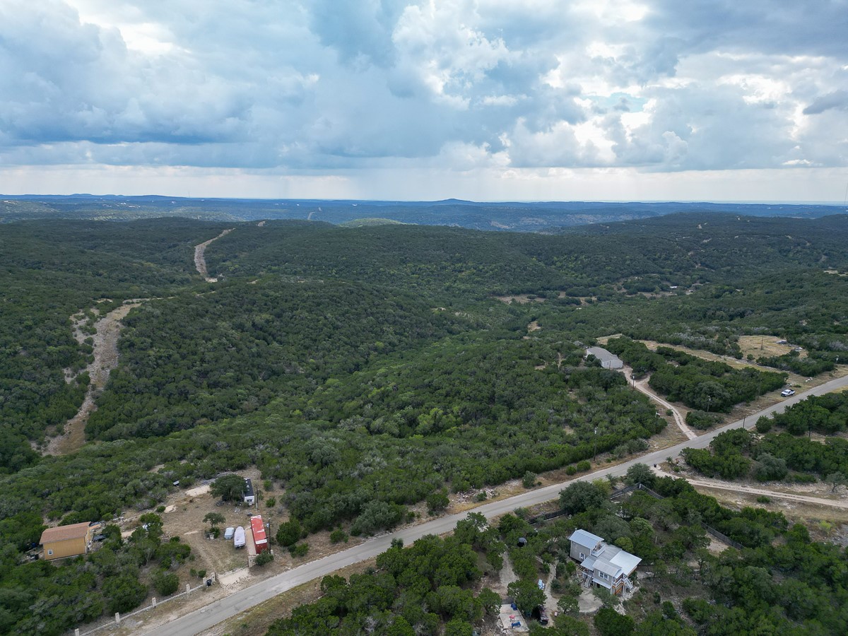 1 Timbercreek Road Pipe Creek, TX 78063 - Photo 11 of 24