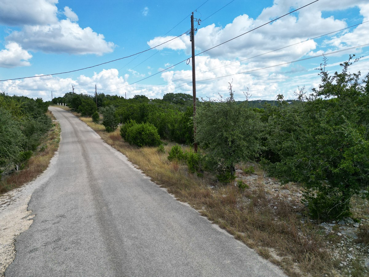1 Timbercreek Road Pipe Creek, TX 78063 - Photo 16 of 24
