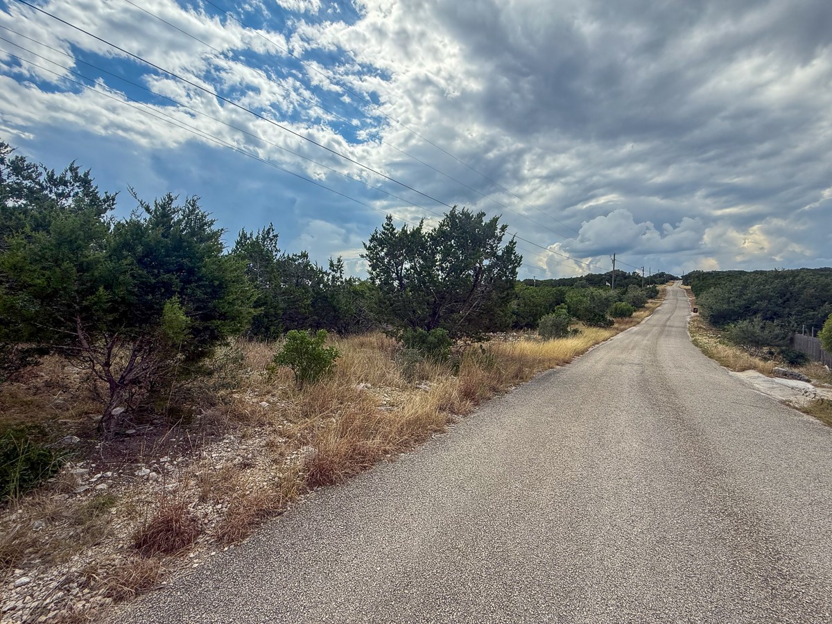 1 Timbercreek Road Pipe Creek, TX 78063 - Photo 23 of 24
