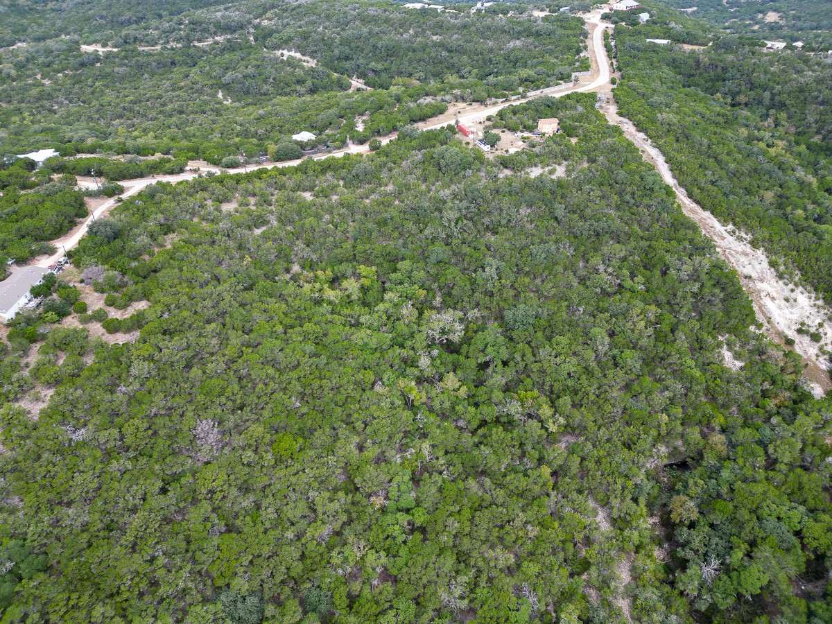 1 Timbercreek Road Pipe Creek, TX 78063 - Photo 7 of 24