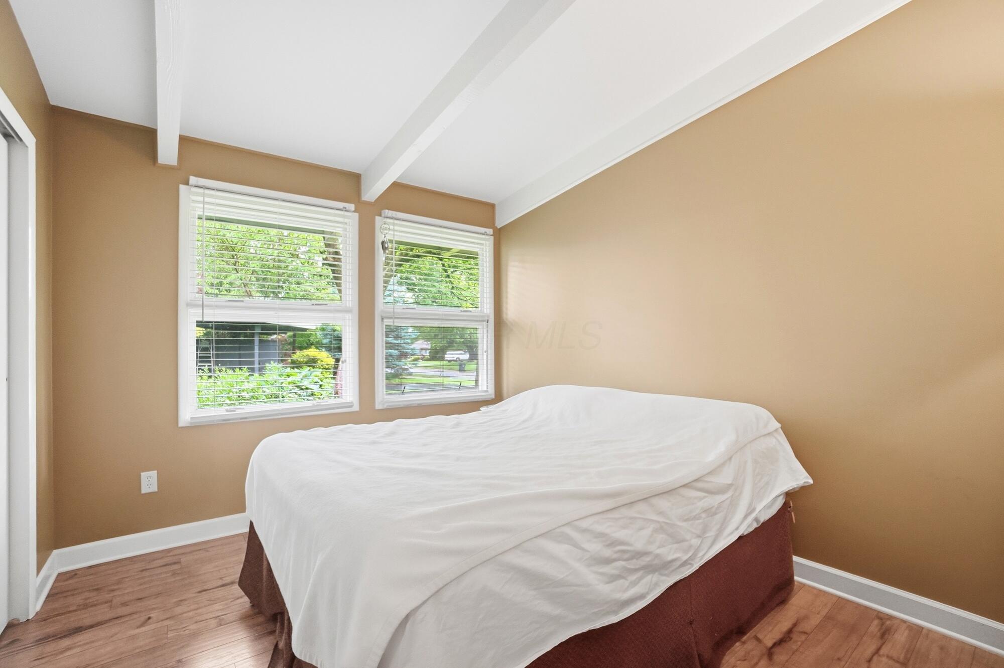2451 Edgevale Road Columbus, OH 43221 - Photo 26 of 46 129