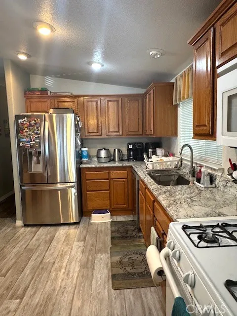 7271 Katella, Unit 99 Stanton, CA 90680 - Photo 6 of 15