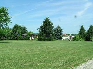 875 East Labo Road Carleton, MI 48117 - Photo 3 of 20 630910-2.JPG