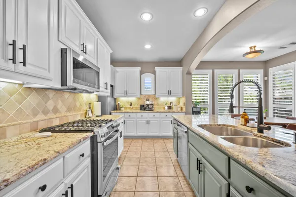 $3,100 | 17006 Buffalo Peak Court, Humble, TX 77346