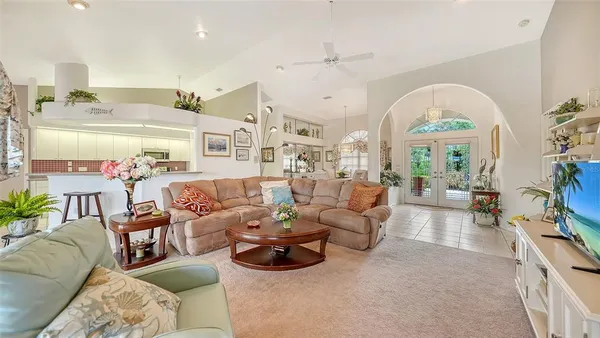 $580,000 | 552 Westmount Lane, Venice, FL 34293