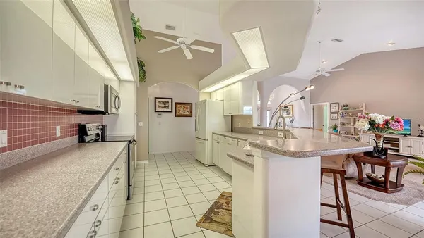 $580,000 | 552 Westmount Lane, Venice, FL 34293