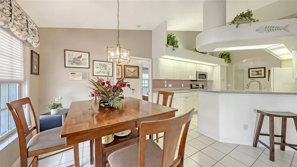 $580,000 | 552 Westmount Lane, Venice, FL 34293