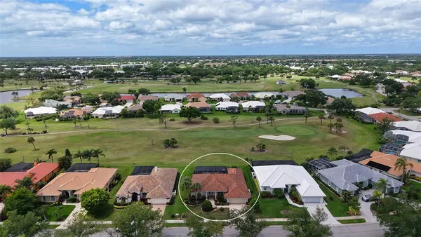 $580,000 | 552 Westmount Lane, Venice, FL 34293