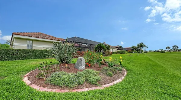 $580,000 | 552 Westmount Lane, Venice, FL 34293