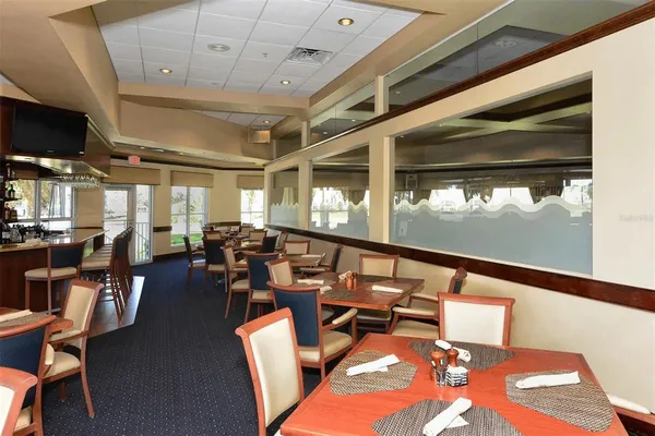 $580,000 | 552 Westmount Lane, Venice, FL 34293