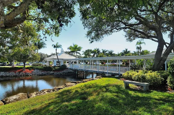 $580,000 | 552 Westmount Lane, Venice, FL 34293