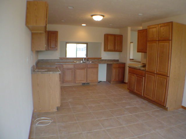 571 Rye Ridge Court Freeport, IL 61032 - Photo 5 of 7 Gallery Image 5