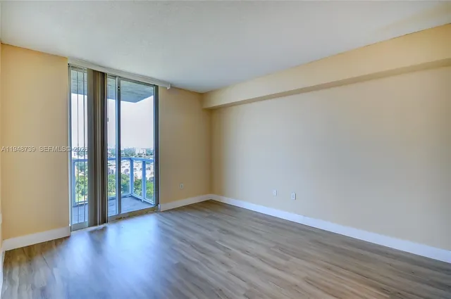 $290,000 | 5077 Northwest 7th Street, Unit TS7, Miami, FL 33126