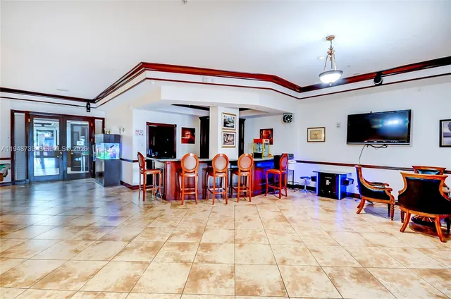 $290,000 | 5077 Northwest 7th Street, Unit TS7, Miami, FL 33126