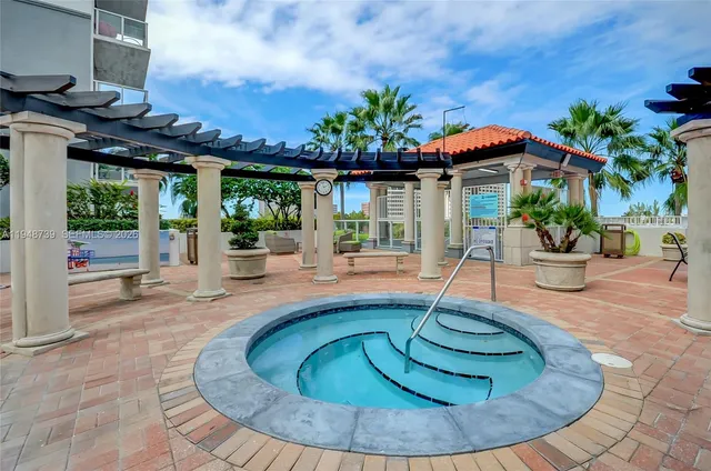 $290,000 | 5077 Northwest 7th Street, Unit TS7, Miami, FL 33126