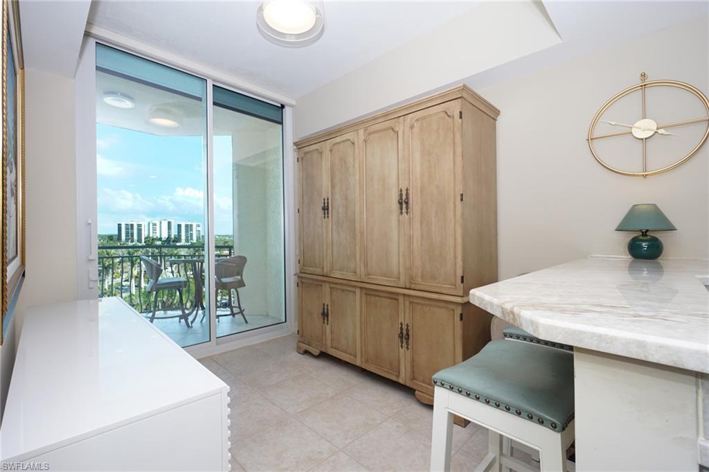 435 Dockside Drive, Unit B803 Naples, FL 34110 - Photo 16 of 35