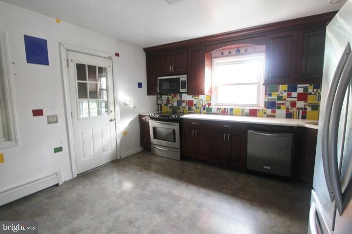 209 Princeton Avenue Trenton, NJ 08619 - Photo 13 of 29