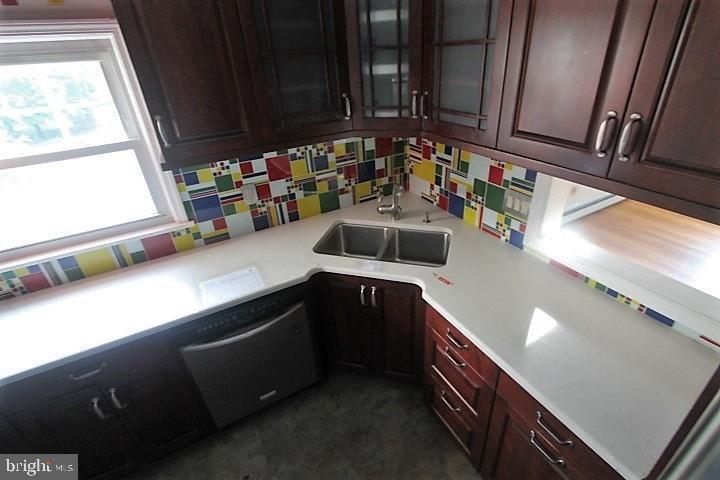 209 Princeton Avenue Trenton, NJ 08619 - Photo 15 of 29